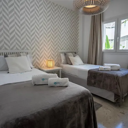 Banus - Banus Playa Rocio - Premium 2br - 2ba - Direct Access - Stunning Sea & Garden Views - Outdoor Terrace - Super Bright - Pool - 3 Min Walk To Puerto Banus ماربيا