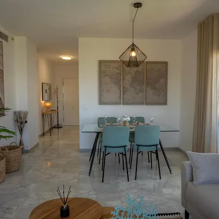 Banus - Banus Playa Rocio - Premium 2br - 2ba - Direct Access - Stunning Sea & Garden Views - Outdoor Terrace - Super Bright - Pool - 3 Min Walk To Puerto Banus ماربيا