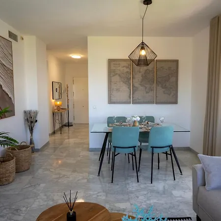 Banus - Banus Playa Rocio - Premium 2br - 2ba - Direct Access - Stunning Sea & Garden Views - Outdoor Terrace - Super Bright - Pool - 3 Min Walk To Puerto Banus شقة ماربيا