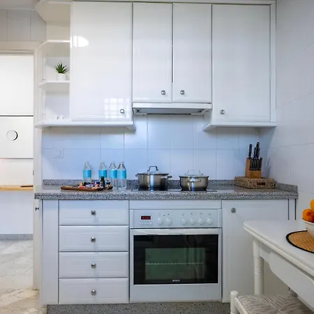 Banus - Banus Playa Rocio - Premium 2br - 2ba - Direct Access - Stunning Sea & Garden Views - Outdoor Terrace - Super Bright - Pool - 3 Min Walk To Puerto Banus ماربيا