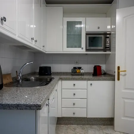 Banus - Banus Playa Rocio - Premium 2br - 2ba - Direct Access - Stunning Sea & Garden Views - Outdoor Terrace - Super Bright - Pool - 3 Min Walk To Puerto Banus شقة *