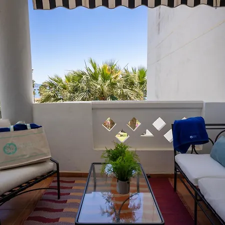 Banus - Banus Playa Rocio - Premium 2br - 2ba - Direct Access - Stunning Sea & Garden Views - Outdoor Terrace - Super Bright - Pool - 3 Min Walk To Puerto Banus